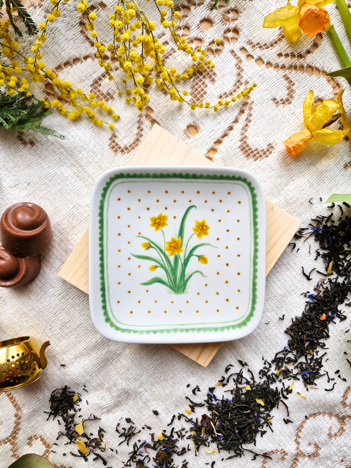 Coupelle Tea Time NARCISSES