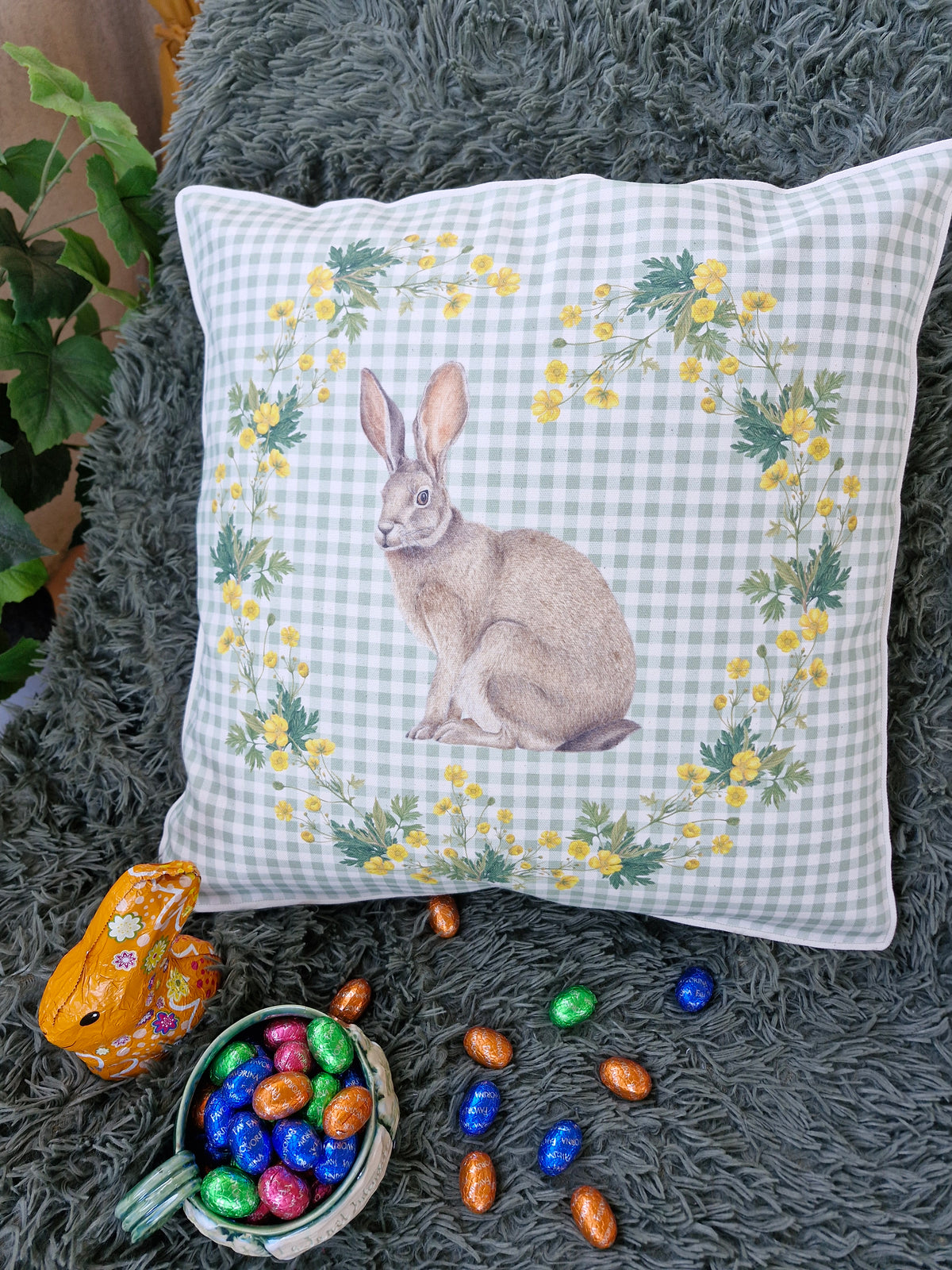 Housse de Coussin "Lièvre Assis" vichy vert