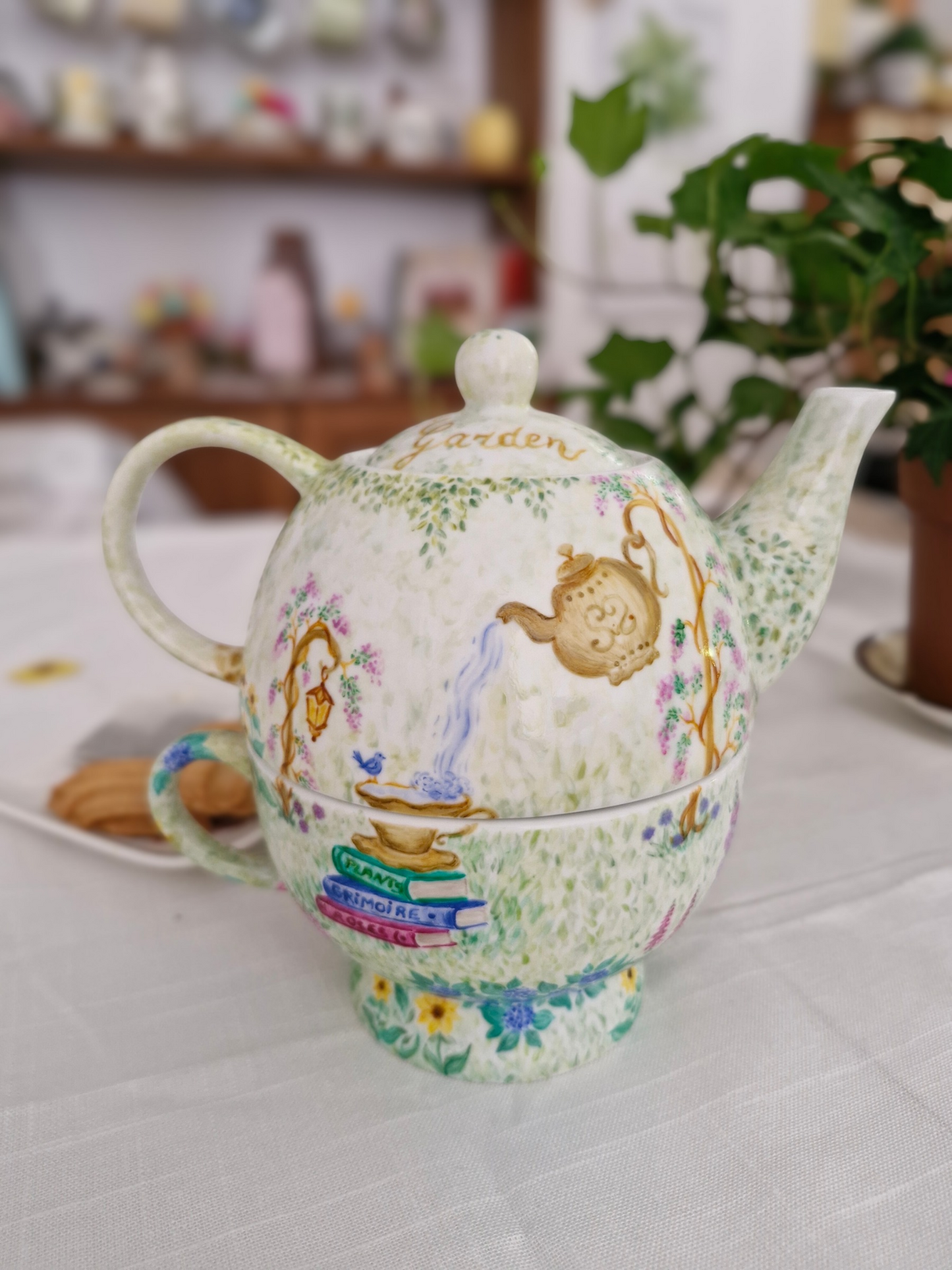 LONELY TEA POT ~ Magic Garden ~