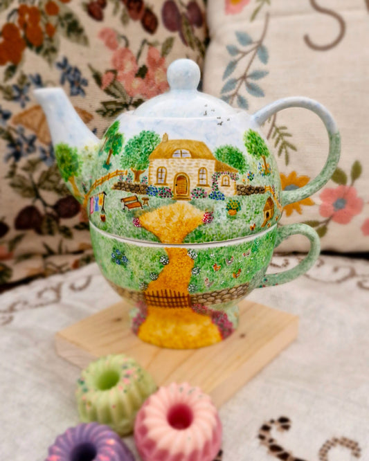 LONELY TEA POT ~ Cottage Dream ~