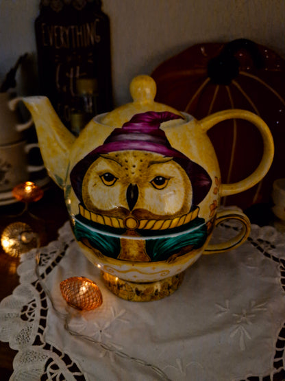 LONELY TEA POT ~ une Chouette Potion ~