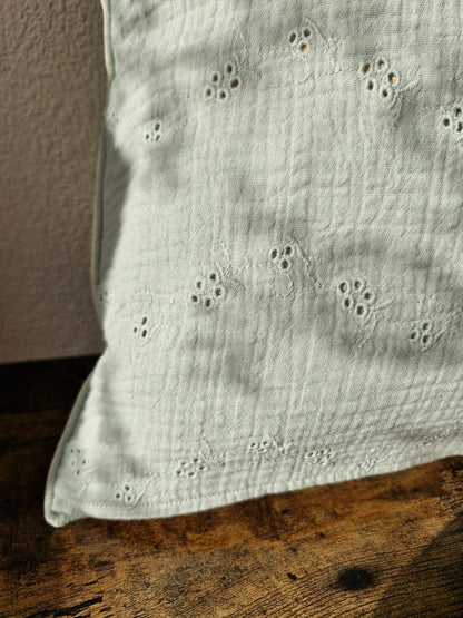 Housse de Coussin "Lièvre Joyeux" vichy vert