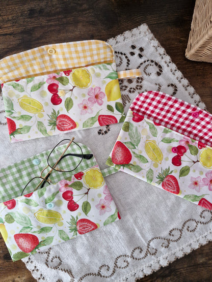 Étuis à Lunettes ~ Fruiti vichy Rouge