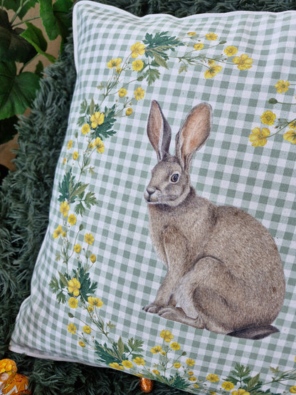 Housse de Coussin "Lièvre Assis" vichy vert